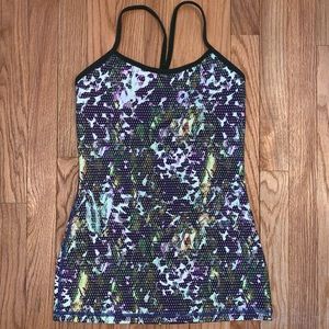 Lululemon Power Y Tank sz 4